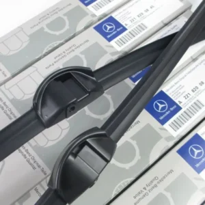 RHD Car Wipers for mercedes Benz CLA GLA CLA180 CLA200 CLA220 CLa250 AMG class series C117 C118 X117 H247 X156 CLA180 CLA200 GLA260 GLA300 front windshield Benz GLA-class wiper blade soft rubber wiper