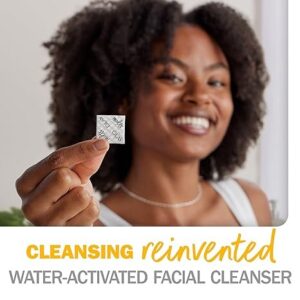Olay Cleansing Melts + Vitamin C Face Cleanser, 64ct Total (32ct Pack of 2), Water-Activated Face Wash Cleans, Tones, and Refreshes Skin